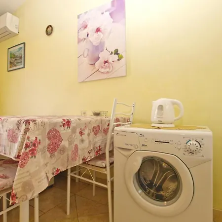1462 Apartment
